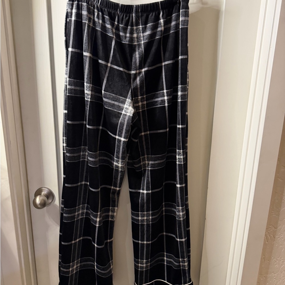 Donna Karan Black and White Checkered Sleepwear Size Large - Picture 4 of 6